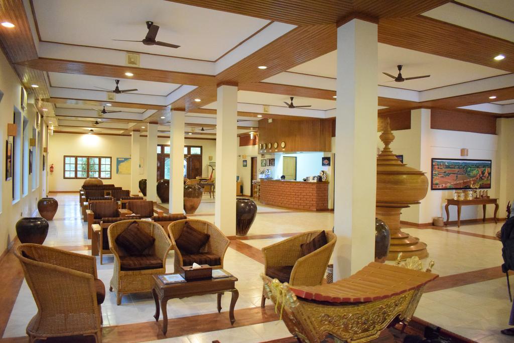 Arthawka Hotel New Bagan Екстер'єр фото